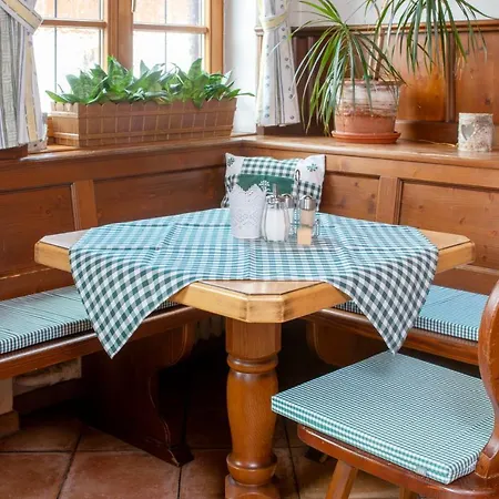 Landgasthof Hanselewirt شفانغو