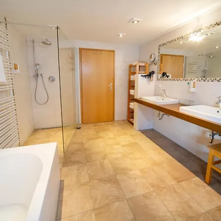 Landgasthof Hanselewirt Guest house